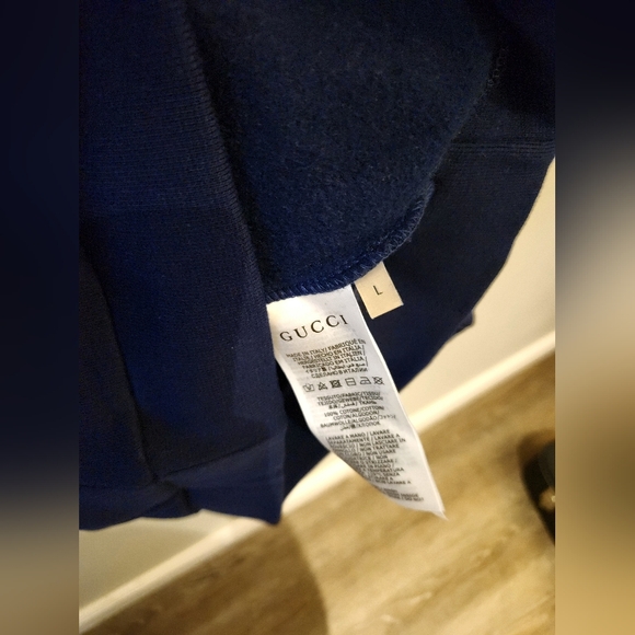 Gucci Hoodie Size Large Like new - Picture 5 of 5